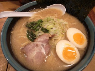 豚骨醤油らーめん福気